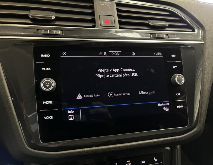 Volkswagen Tiguan SUV 1,5 l 110 kw