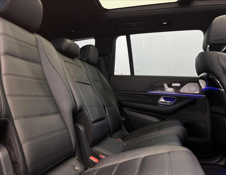 Mercedes-Benz GLS 21