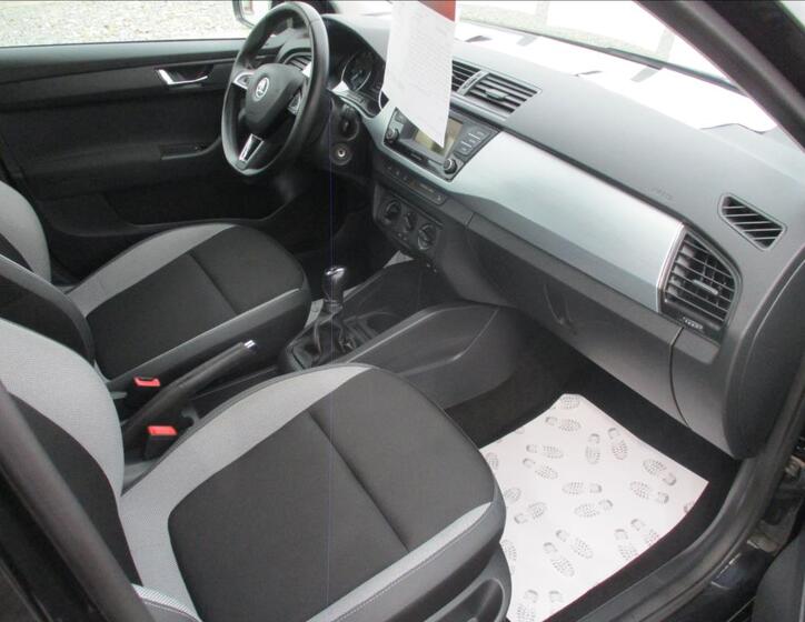 Škoda Fabia 9