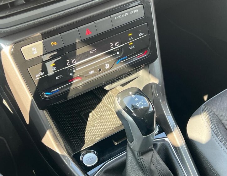 Volkswagen T-Cross Kombi 999,0 81 kw