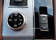 Mitsubishi Outlander SUV 2,4 l 225 kw