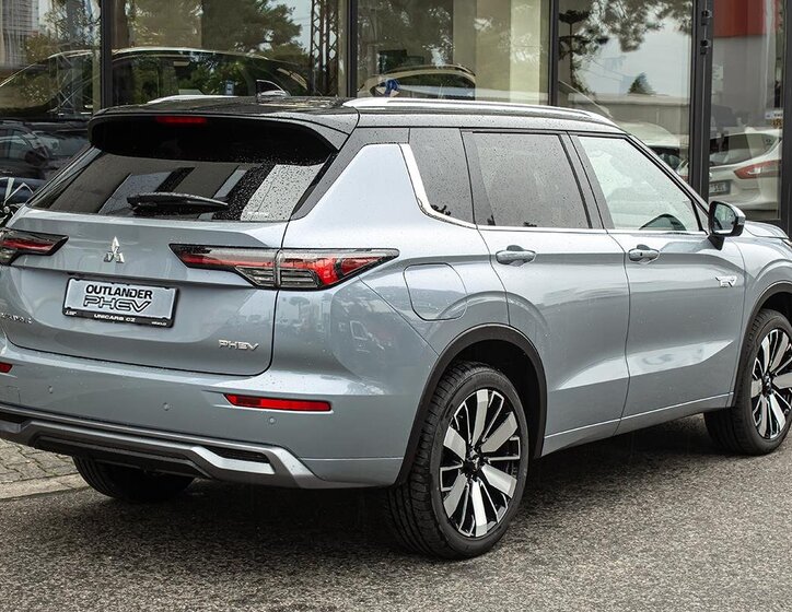 Mitsubishi Outlander 5