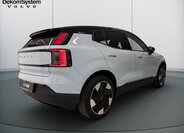 Volvo EX30 CUV / Crossover 0,0 200 kw