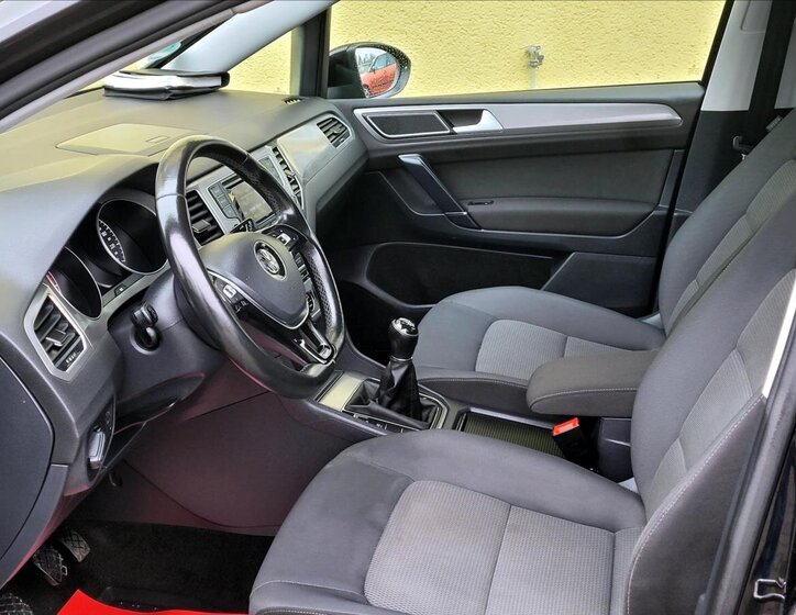 Volkswagen Golf Sportsvan MPV 1,2 l 81 kw