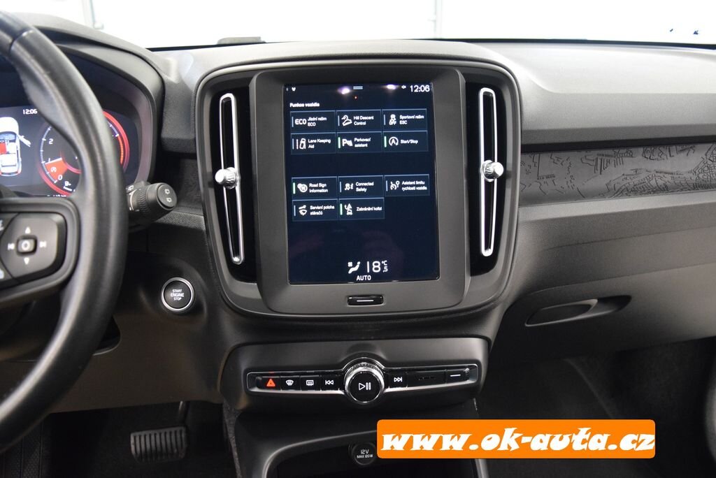 Volvo XC40 SUV / Terénní 0,0 95 kw
