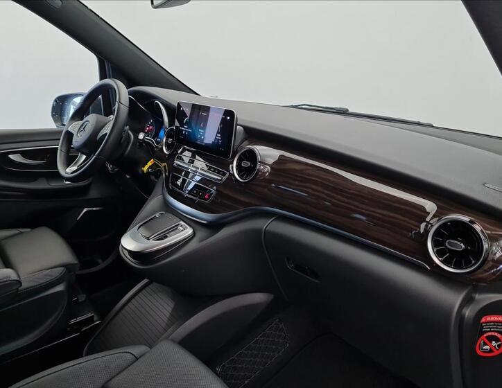 Mercedes-Benz Třídy V 15