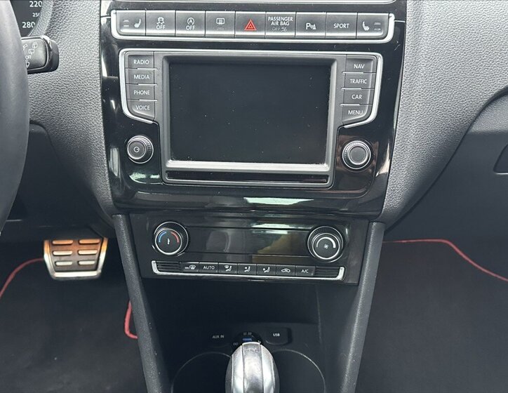 Volkswagen Polo Hatchback 1,8 l 141 kw