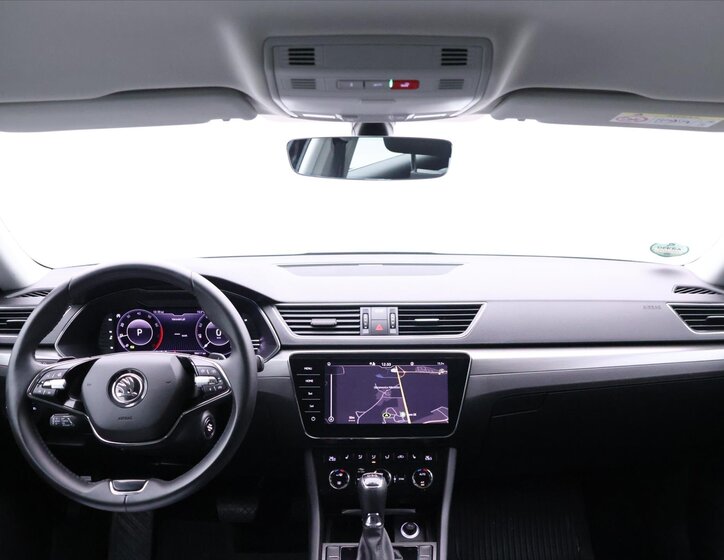 Škoda Superb Liftback 2,0 l 140 kw