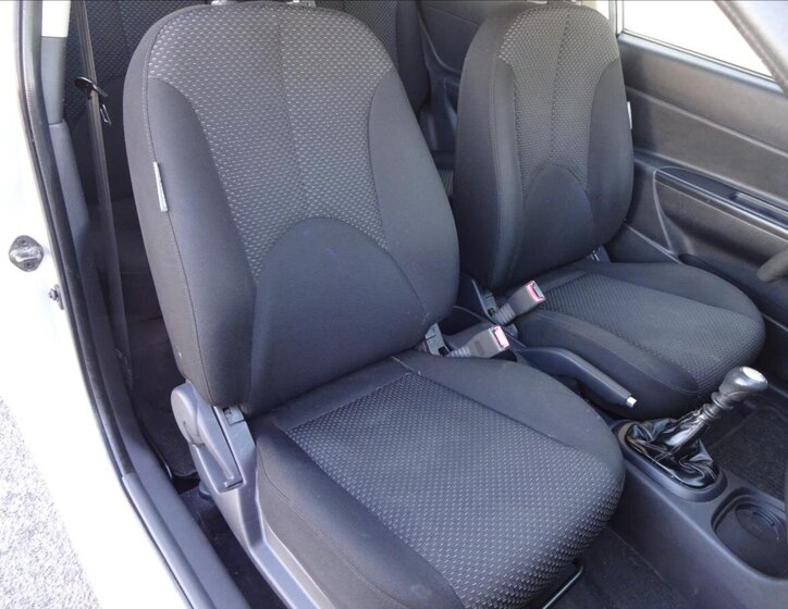 Hyundai Accent Hatchback 1,4 l 71 kw