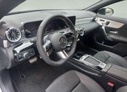 Mercedes-Benz CLA 9