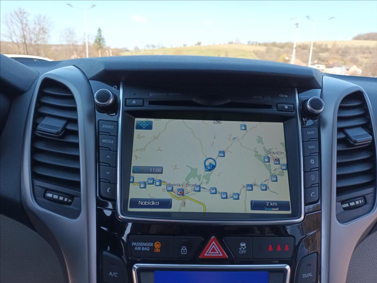 Hyundai i30 Kombi 1,6 l 99 kw