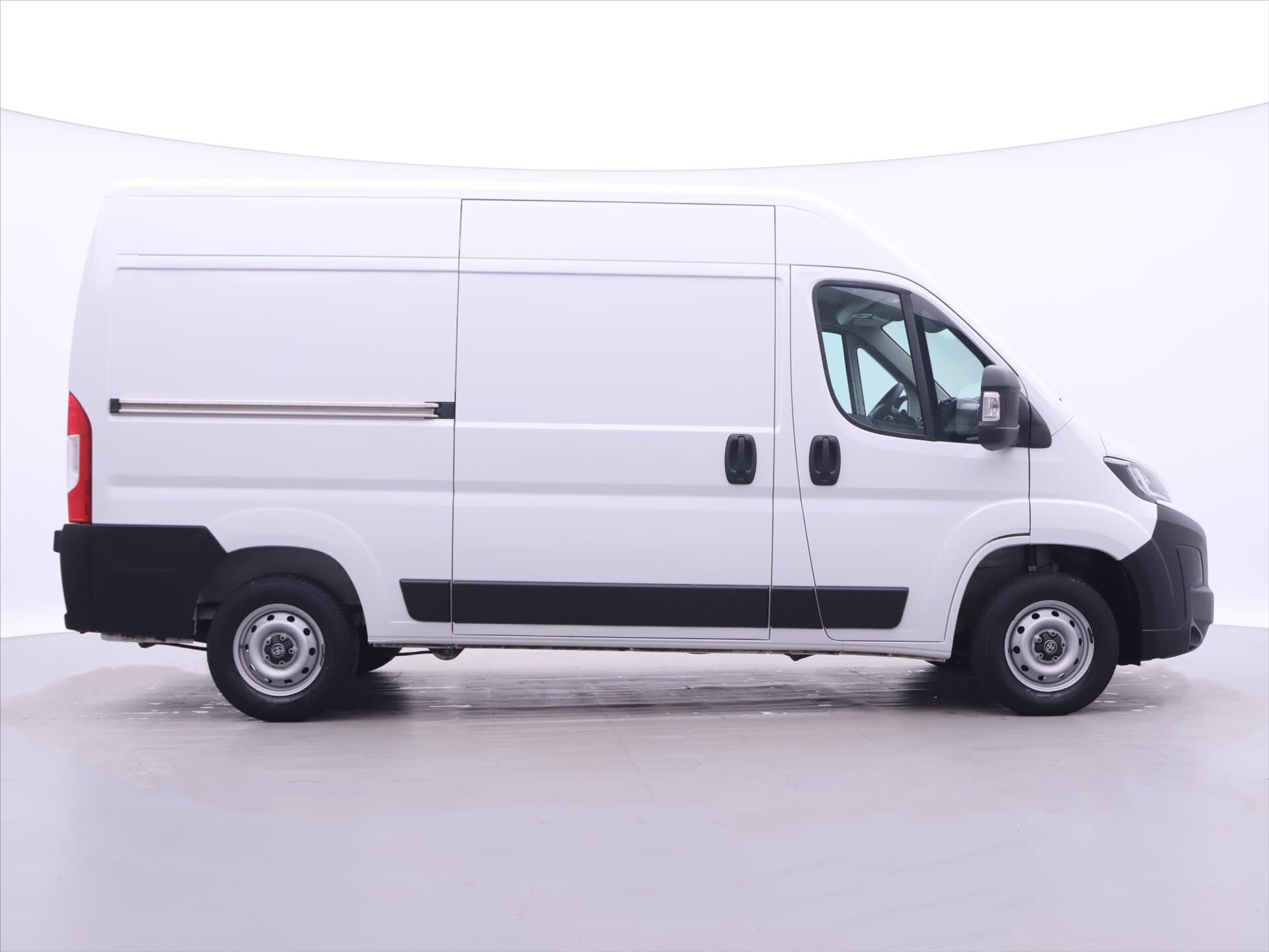 Toyota Proace Max Skříň 2,2 l 88 kw