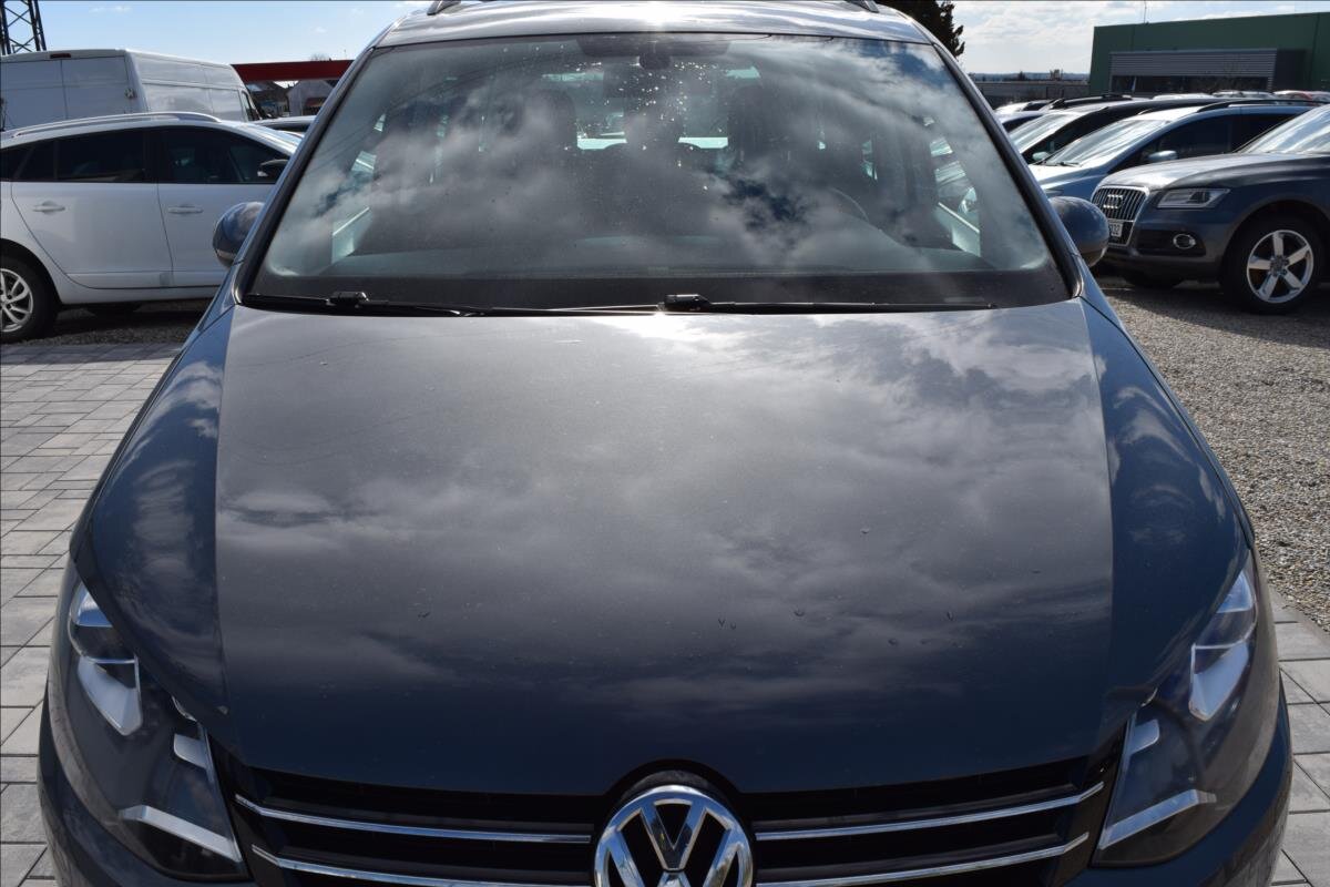 Volkswagen Sharan MPV 2,0 l 103 kw