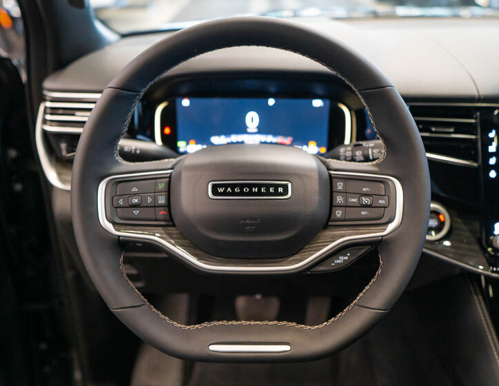 Jeep Wagoneer SUV 5,7 l 292 kw