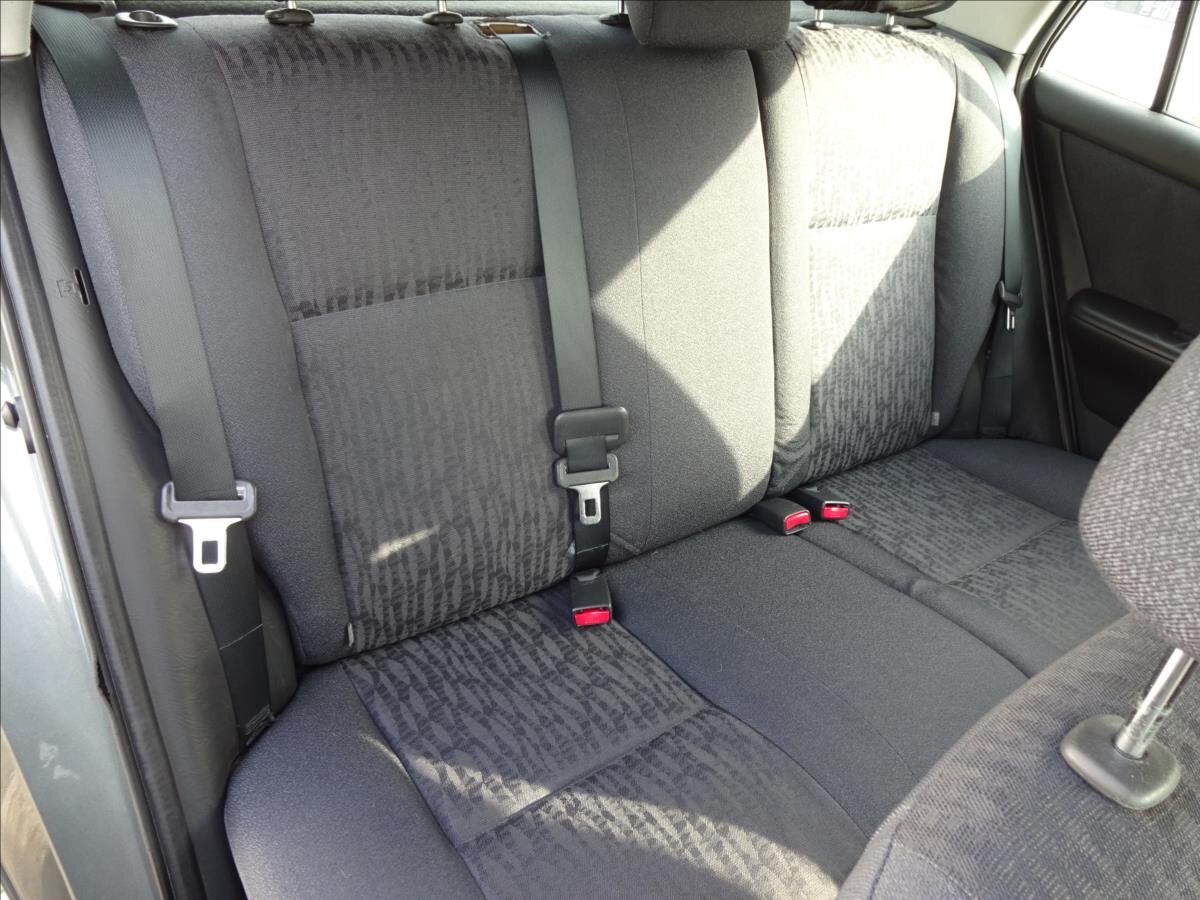 Toyota Corolla Hatchback 1,4 l 71 kw