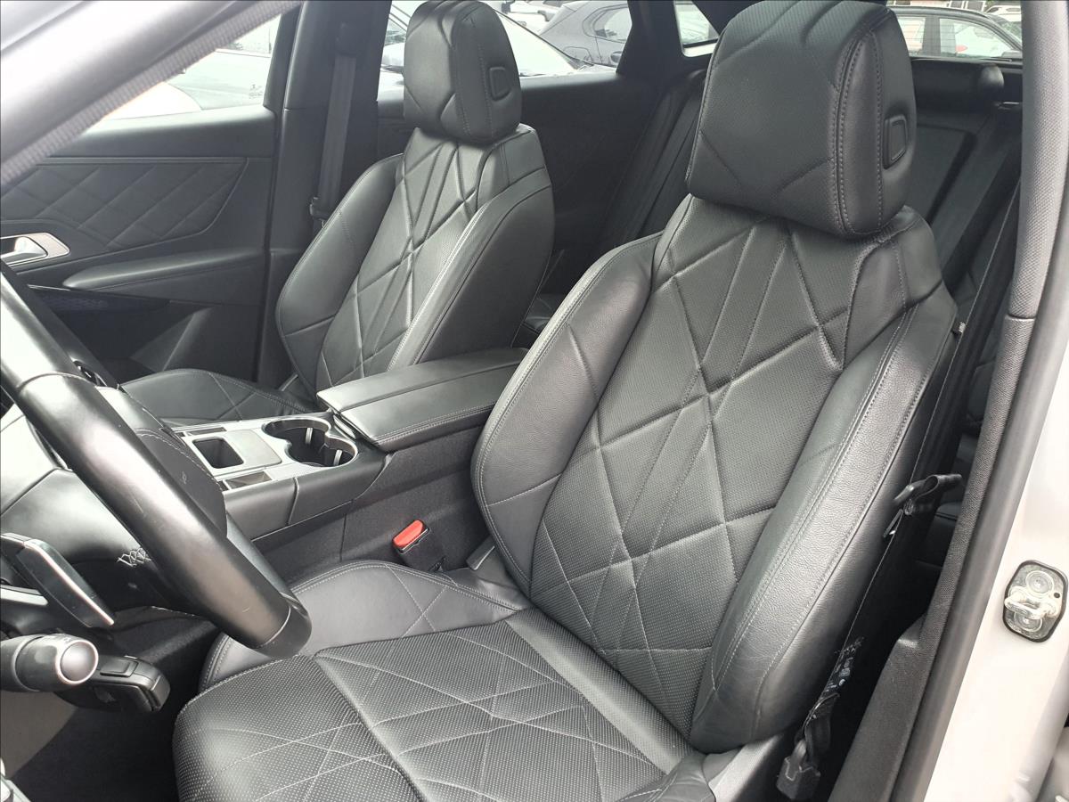 DS Automobiles DS7 Crossback