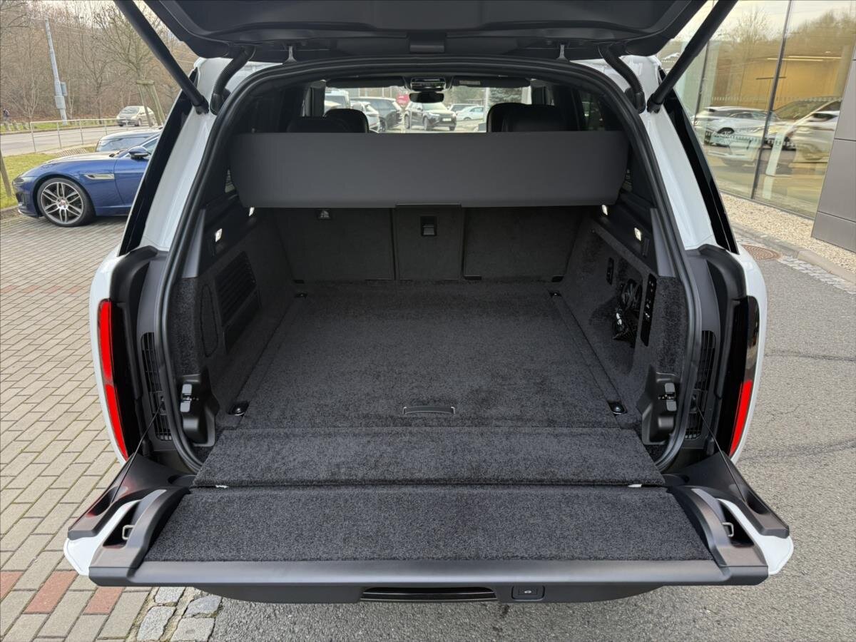 Land Rover Range Rover SUV 3,0 l 221 kw