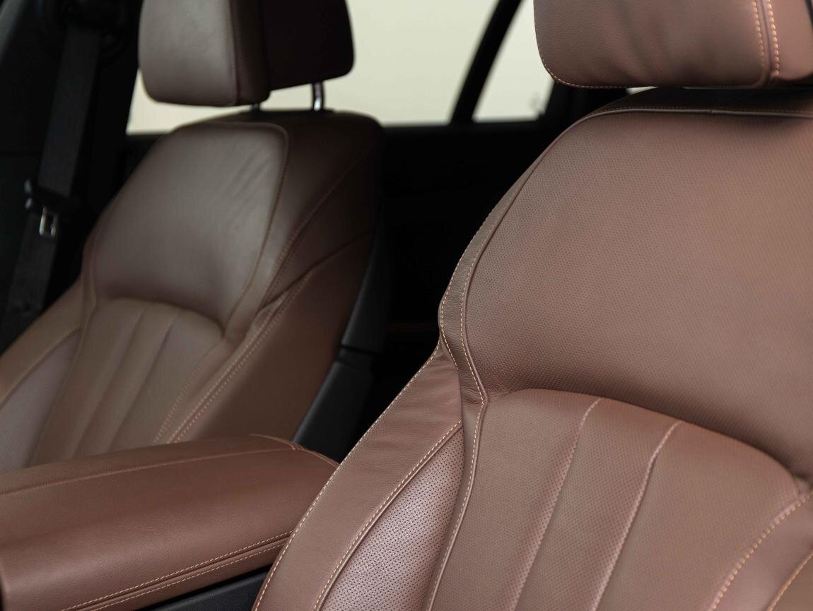 BMW X6 SUV 3,0 l 210 kw