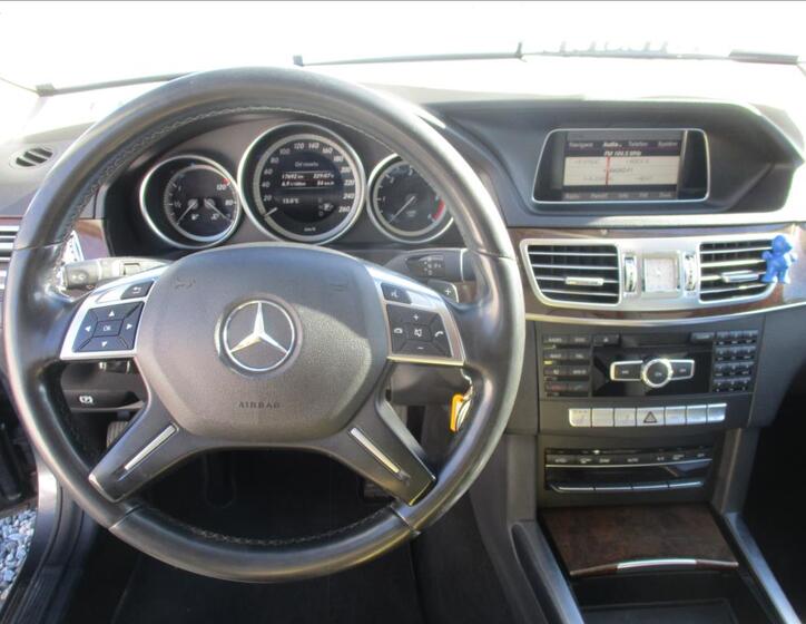 Mercedes-Benz Třídy E 15