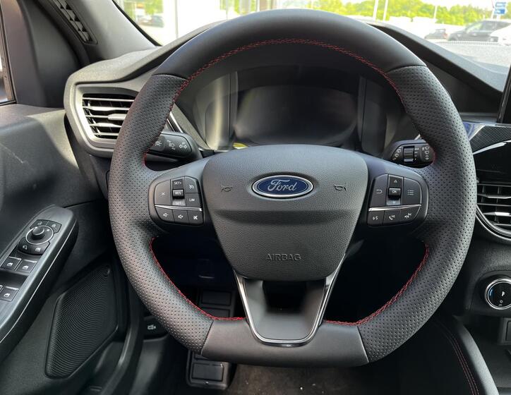 Ford Kuga 26