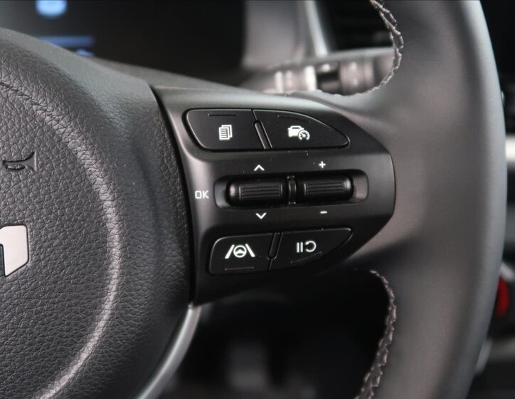 KIA Stonic SUV / Terénní 1,2 l 58 kw