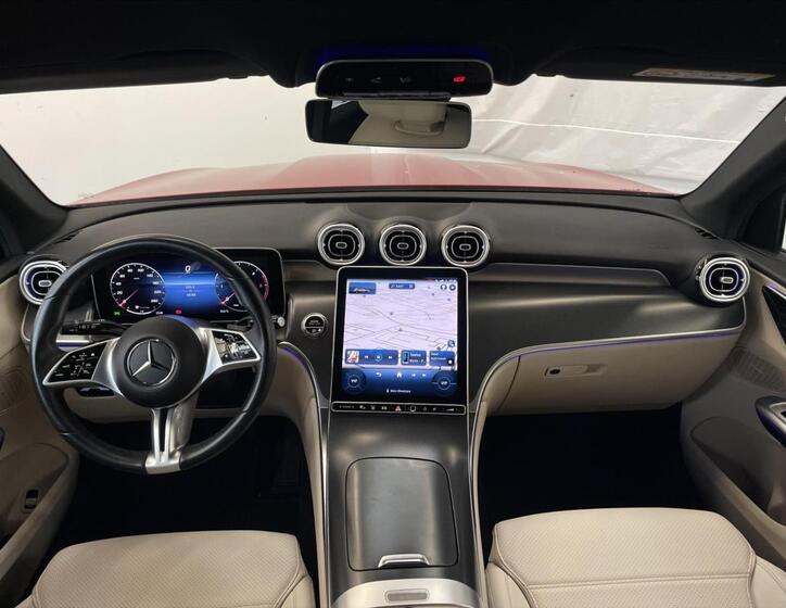 Mercedes-Benz GLC 13