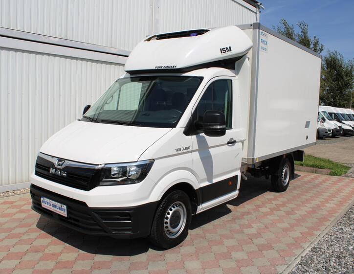 Volkswagen Crafter 1