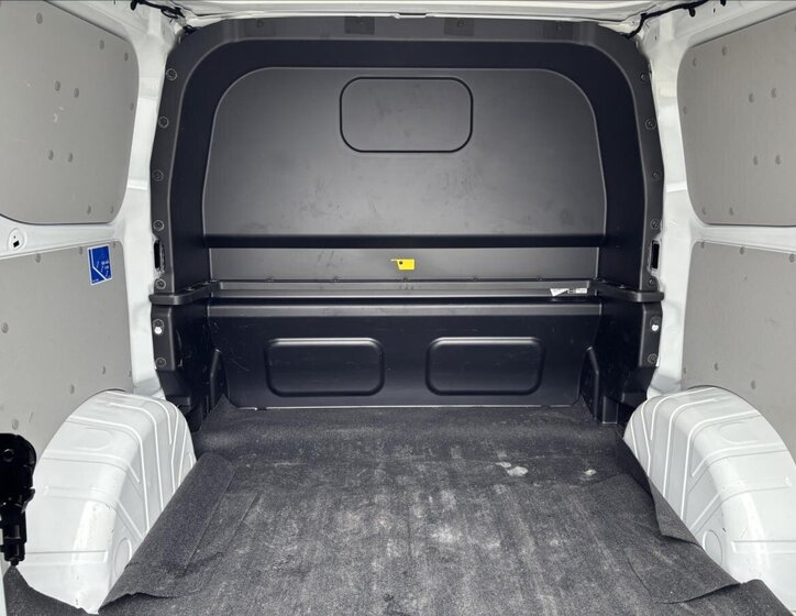 Ford Transit Custom 11