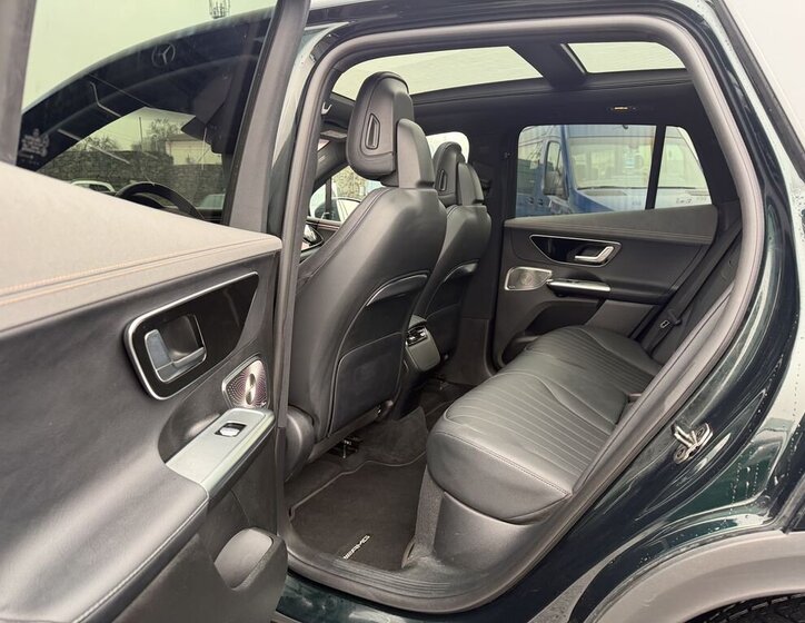 Mercedes-Benz EQE Sedan / Limuzína 0,0 300 kw