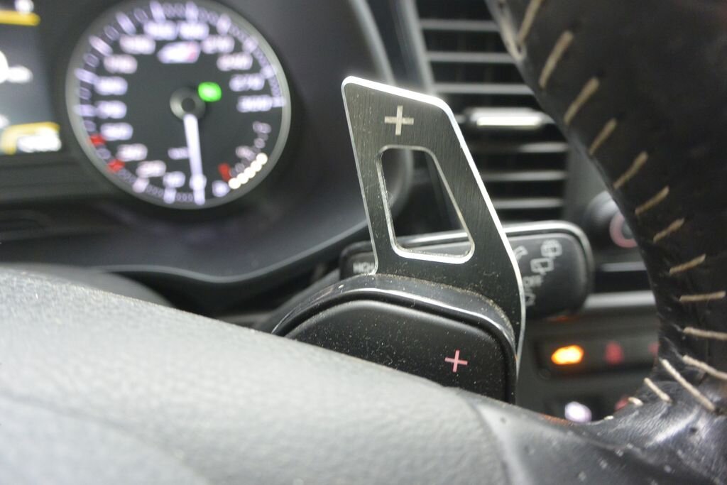 Seat Leon Hatchback 2,0 l 206 kw