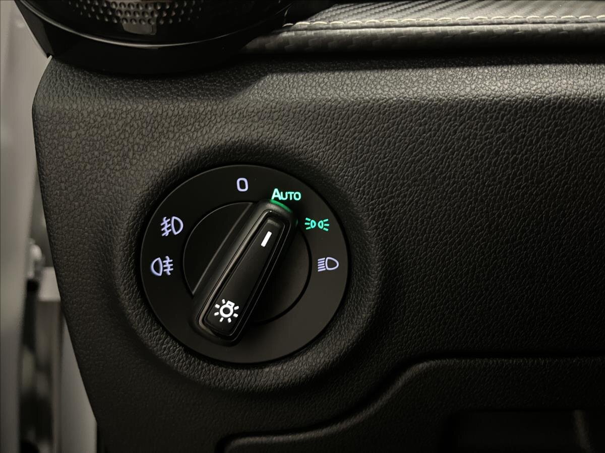 Škoda Fabia Hatchback 1,5 l 110 kw