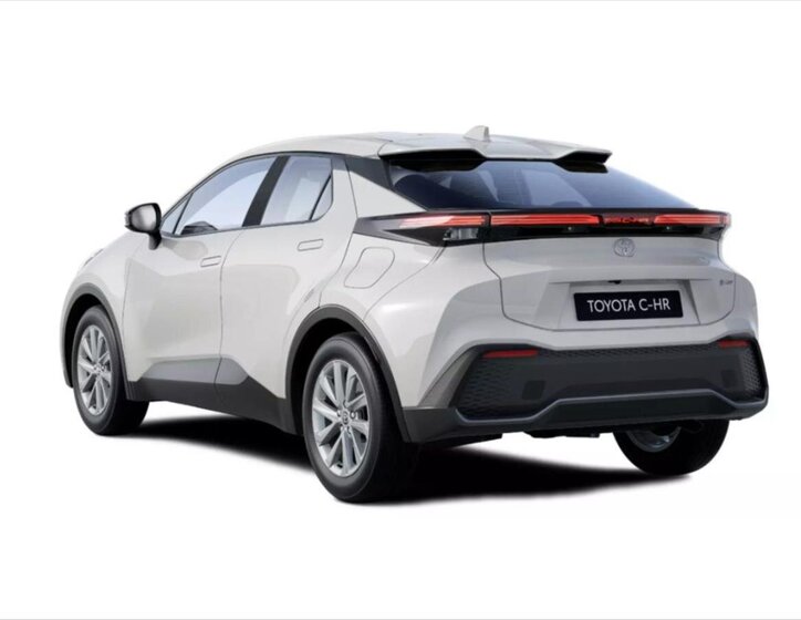 Toyota C-HR 2