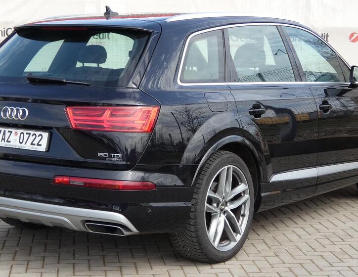 Audi Q7 3