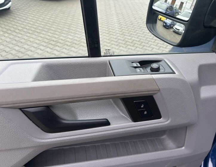 Volkswagen Crafter Užitková 2,0 l 103 kw