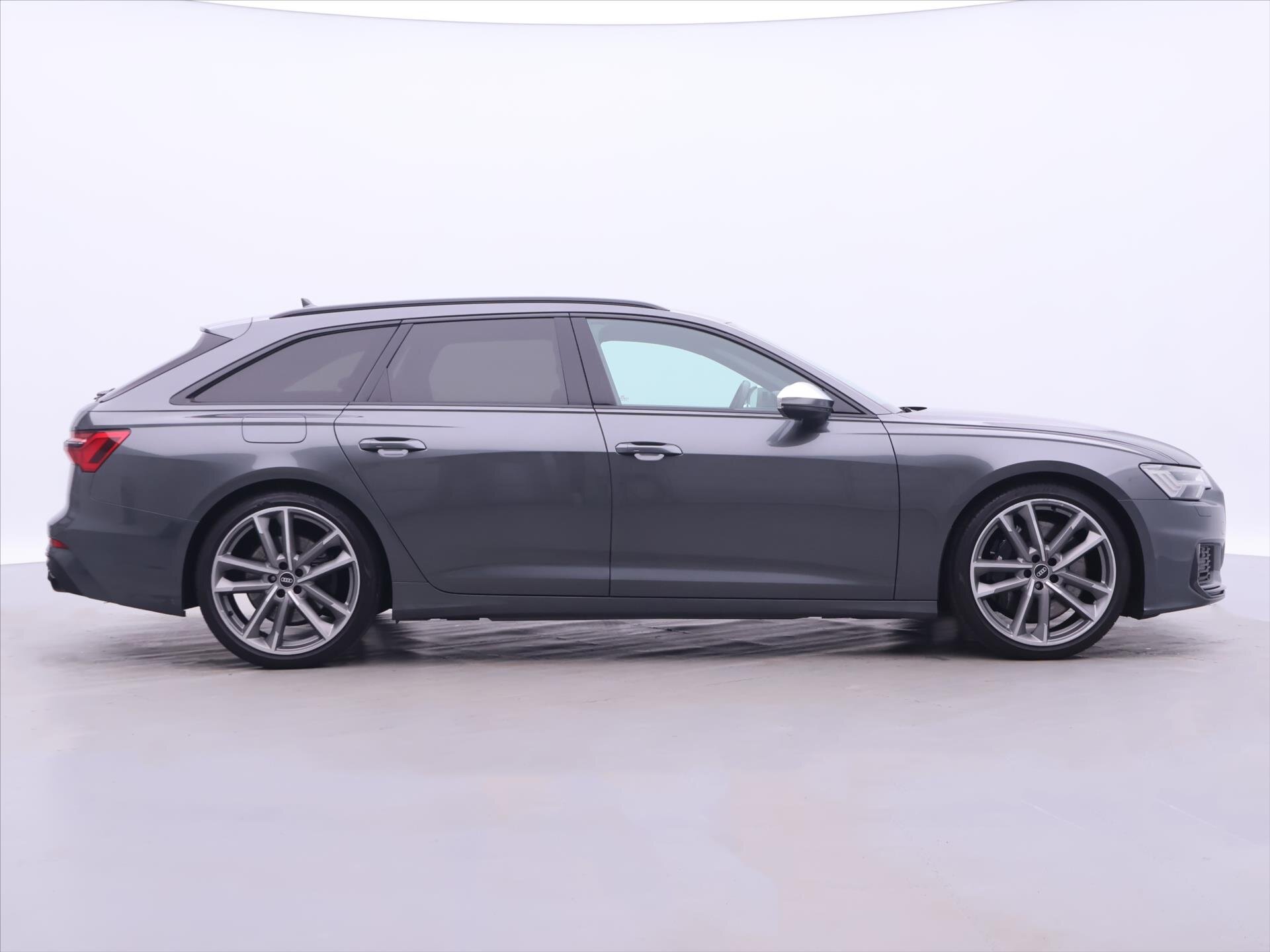 Audi S6 Kombi 3,0 l 253 kw