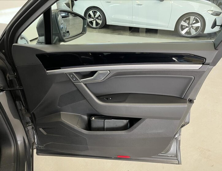 Volkswagen Touareg 26