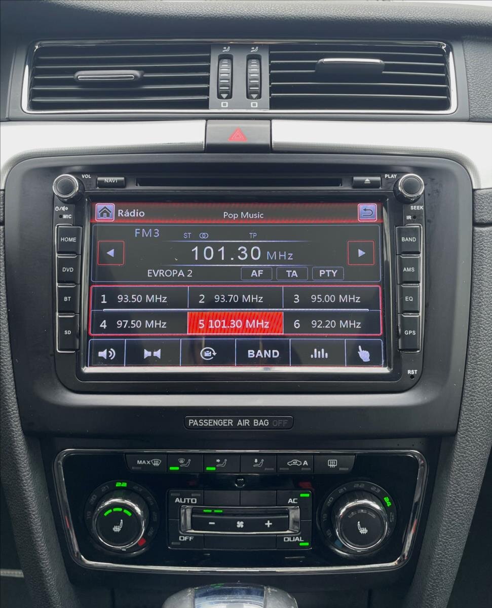 Škoda Superb Kombi 2,0 l 103 kw