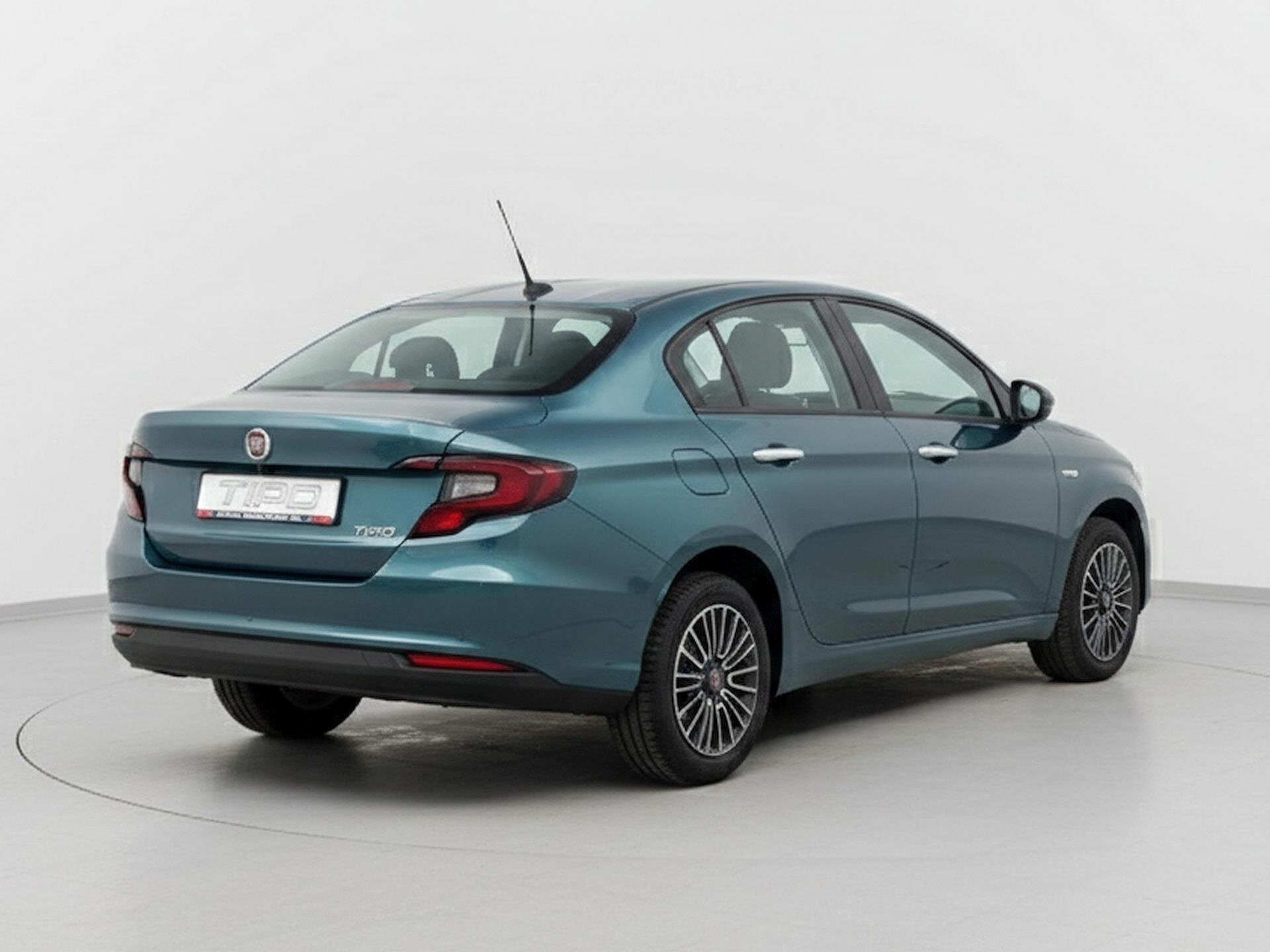 Fiat Tipo Sedan / Limuzína 1,6 l 96 kw