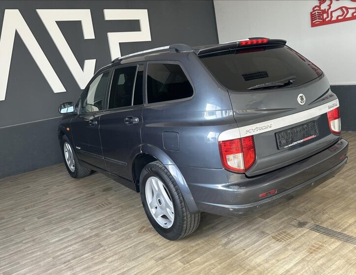 SsangYong Kyron 8