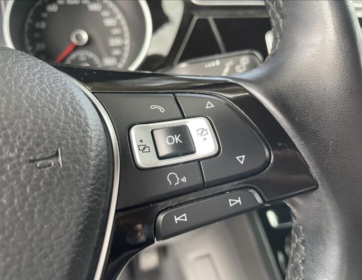 Volkswagen Touran MPV 2,0 l 110 kw