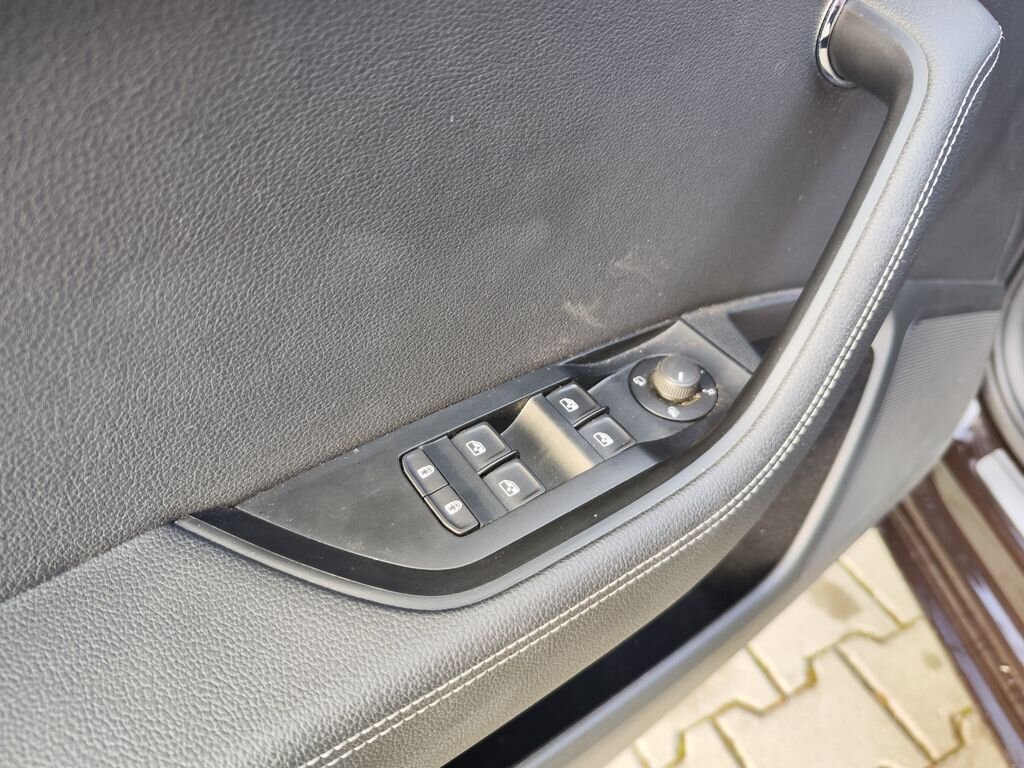 Škoda Superb Kombi 2,0 l 110 kw