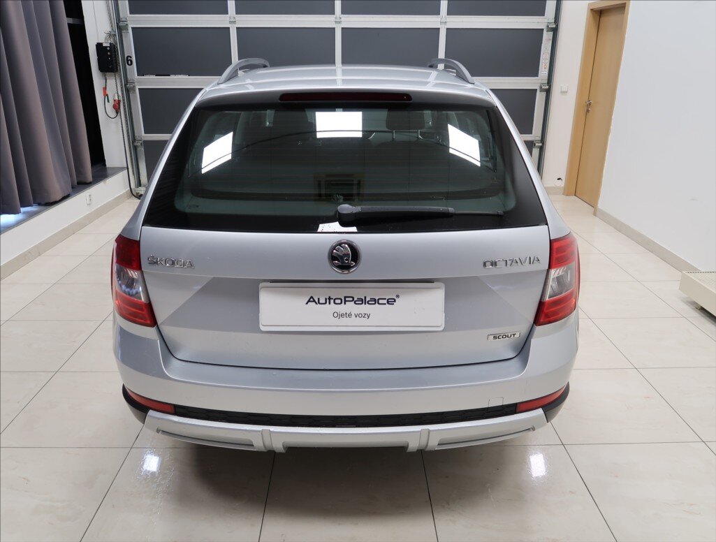Škoda Octavia Kombi 2,0 l 135 kw