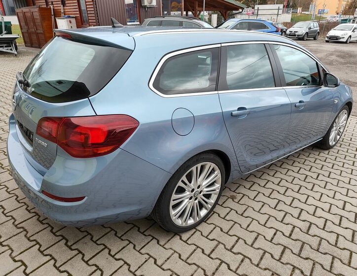 Opel Astra 5