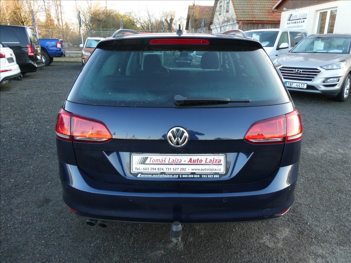 Volkswagen Golf Kombi 1,6 l 81 kw