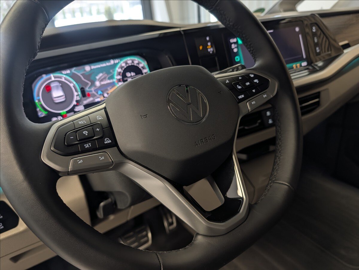 Volkswagen Multivan VAN / Minibus 0,0 180 kw