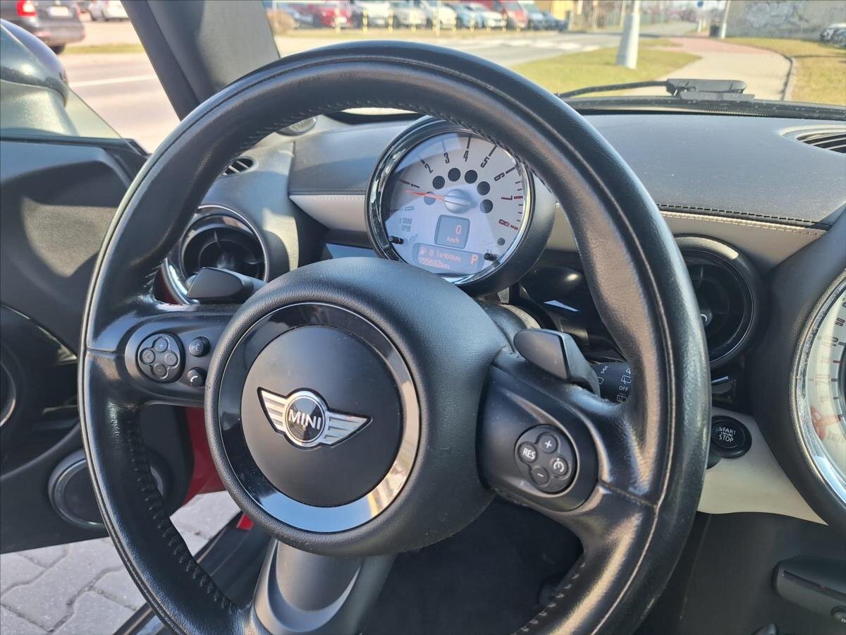 Mini Cooper Hatchback 1,6 l 135 kw