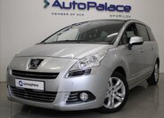 Peugeot 5008 1
