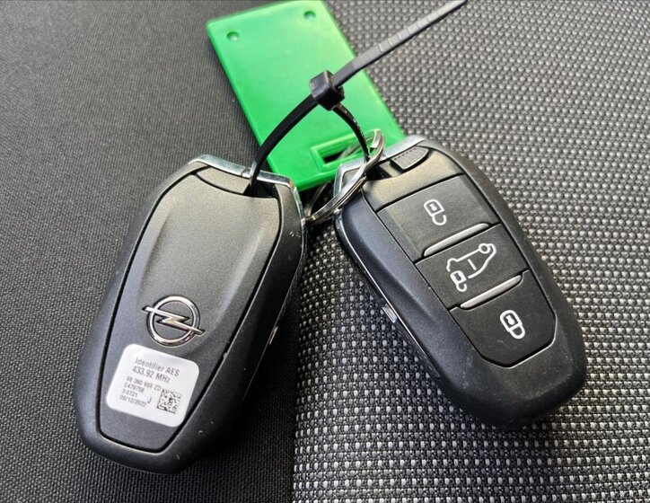 Opel Vivaro Ostatní 2,0 l 106 kw