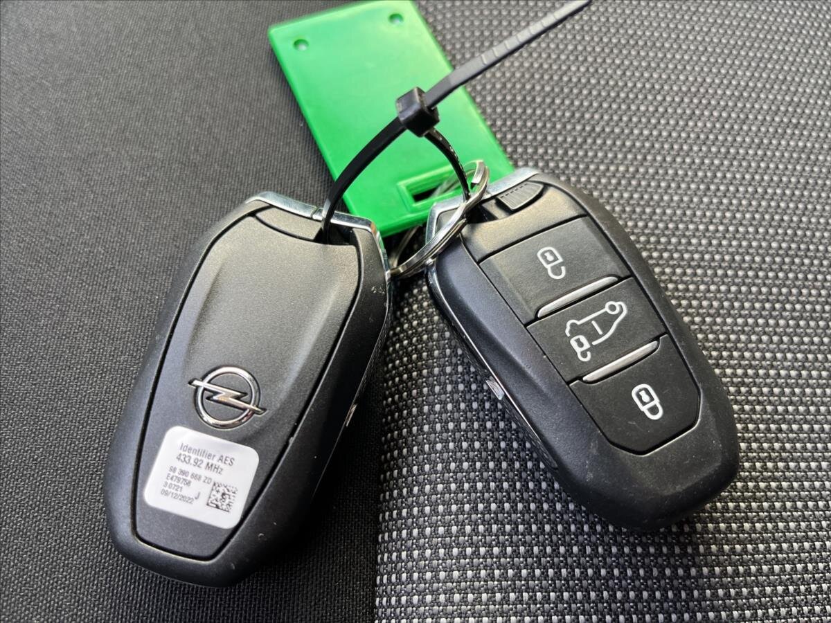 Opel Vivaro Ostatní 2,0 l 106 kw