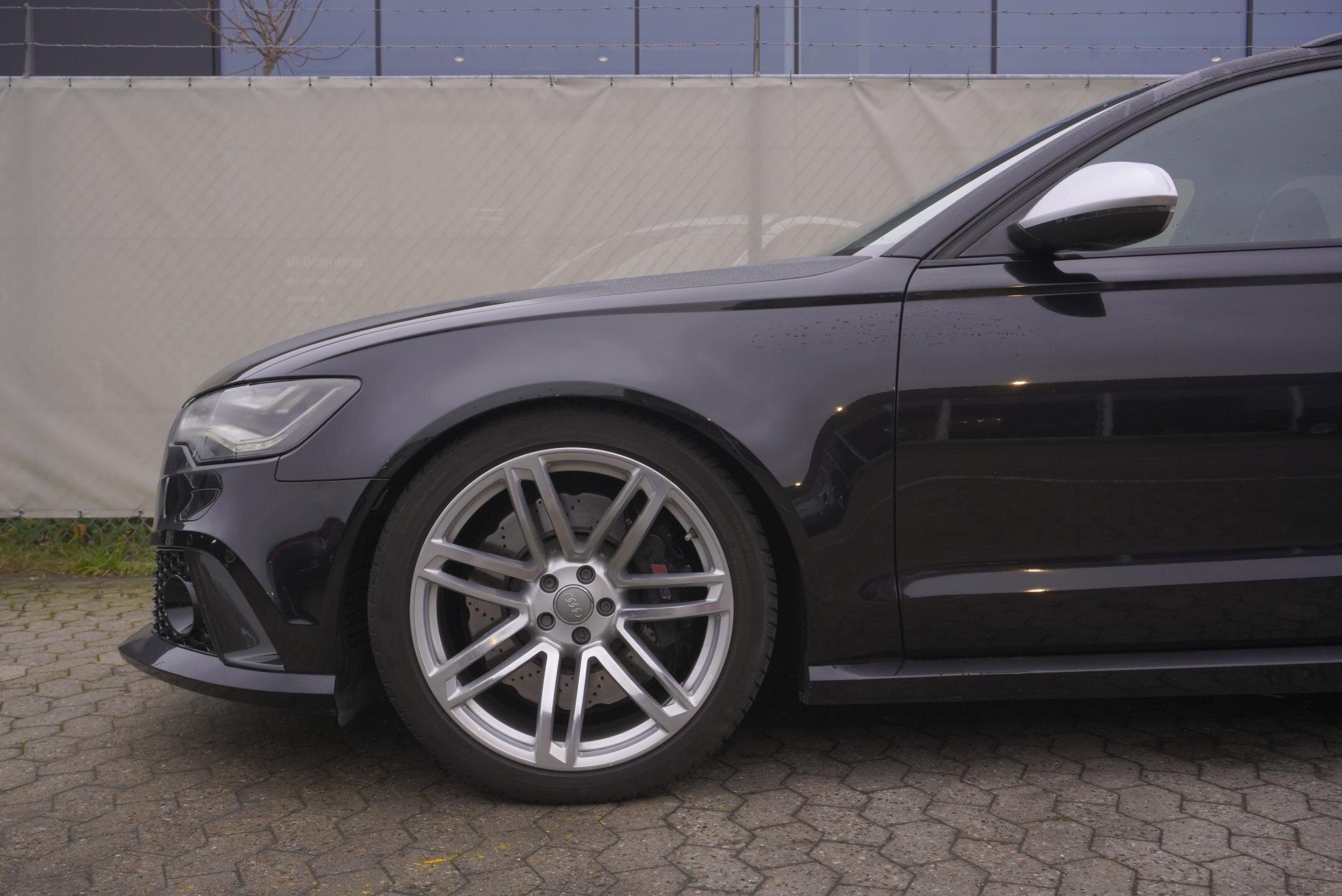 Audi RS 6 Hatchback 4,0 l 412 kw